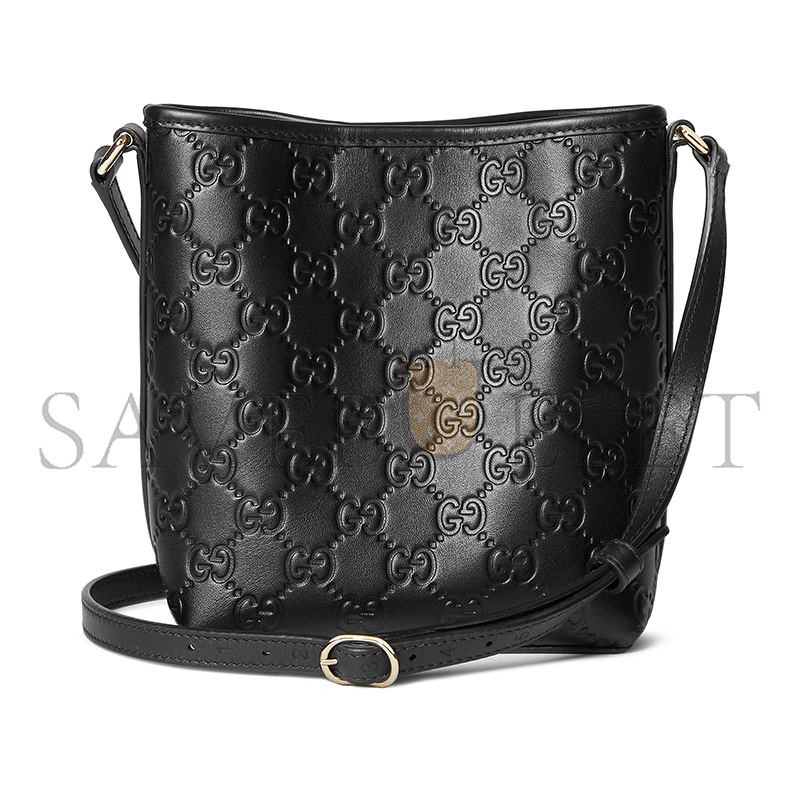GUCCI GG EMBLEM NANO BUCKET BAG 847090 (18*15*8cm) GUCCI GG EMBLEM NANO BUCKET BAG 847090 (18*15*8cm)